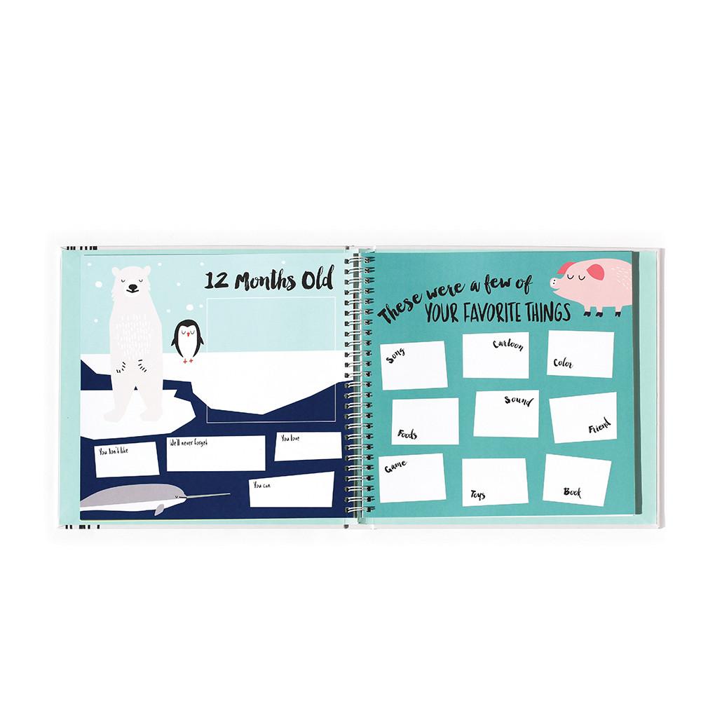 LITTLE ANIMAL LOVER MEMORY BOOK