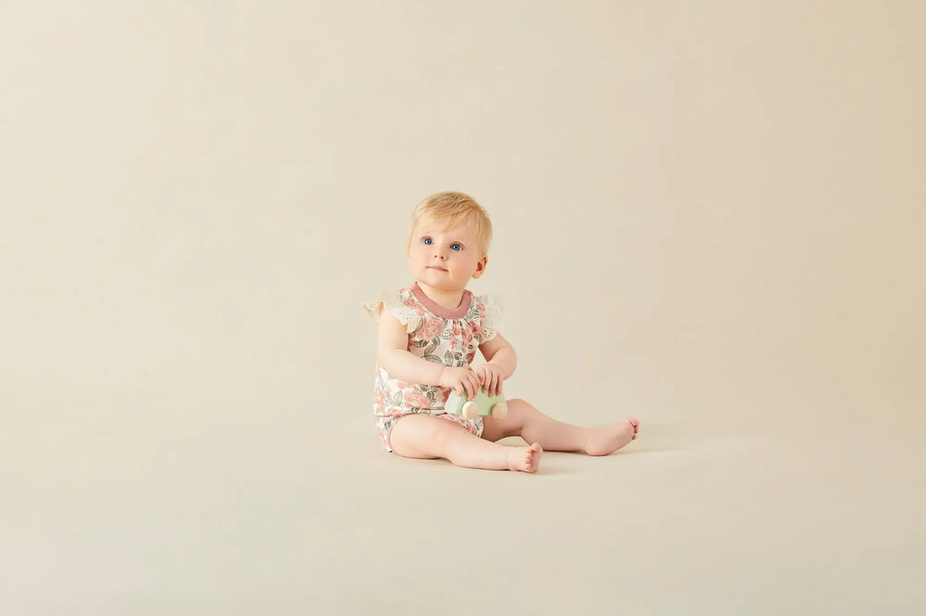 MAGNOLIA LACE BODYSUIT