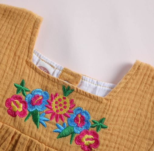 MARIA EMBROIDERED TOP