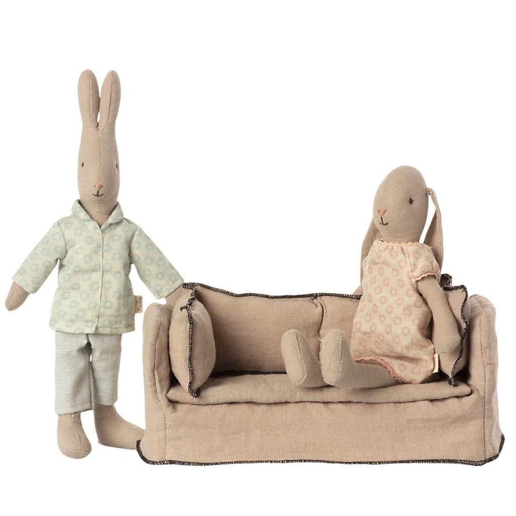MINIATURE COUCH
