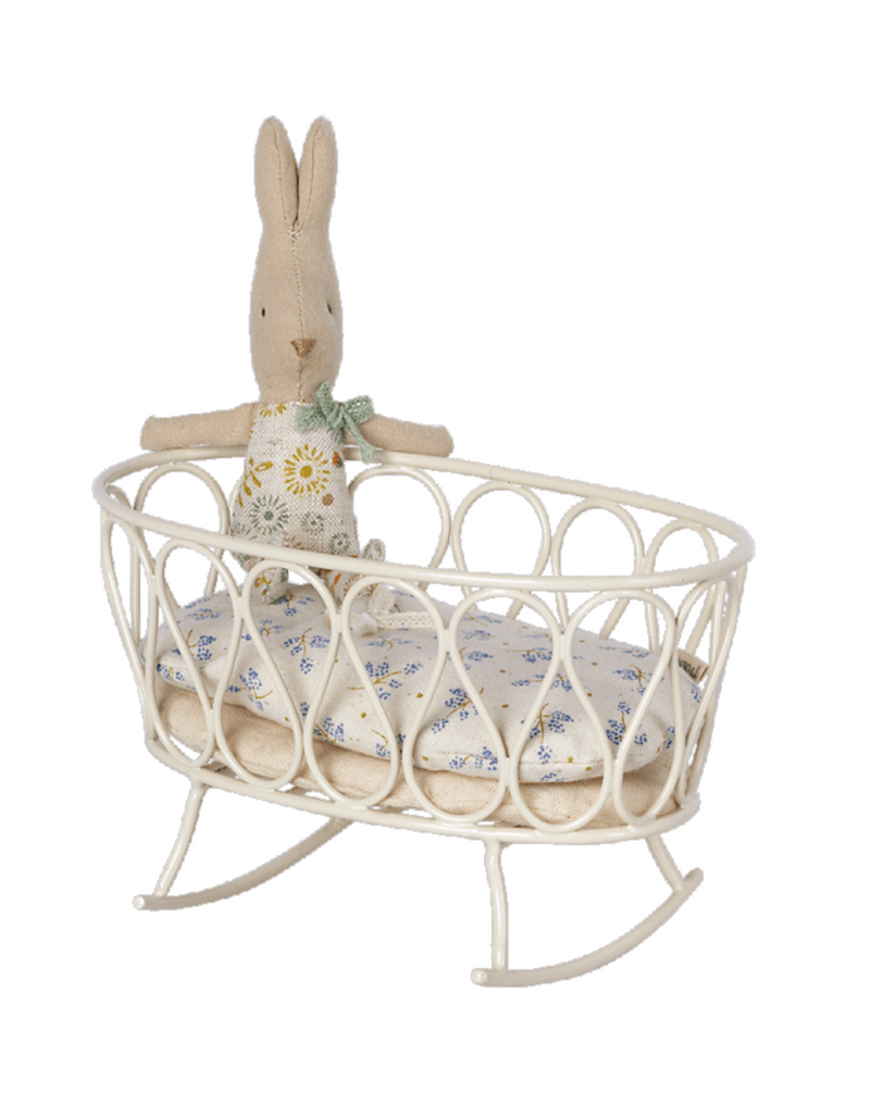 MY CRADLE WITH SLEEPING BAG