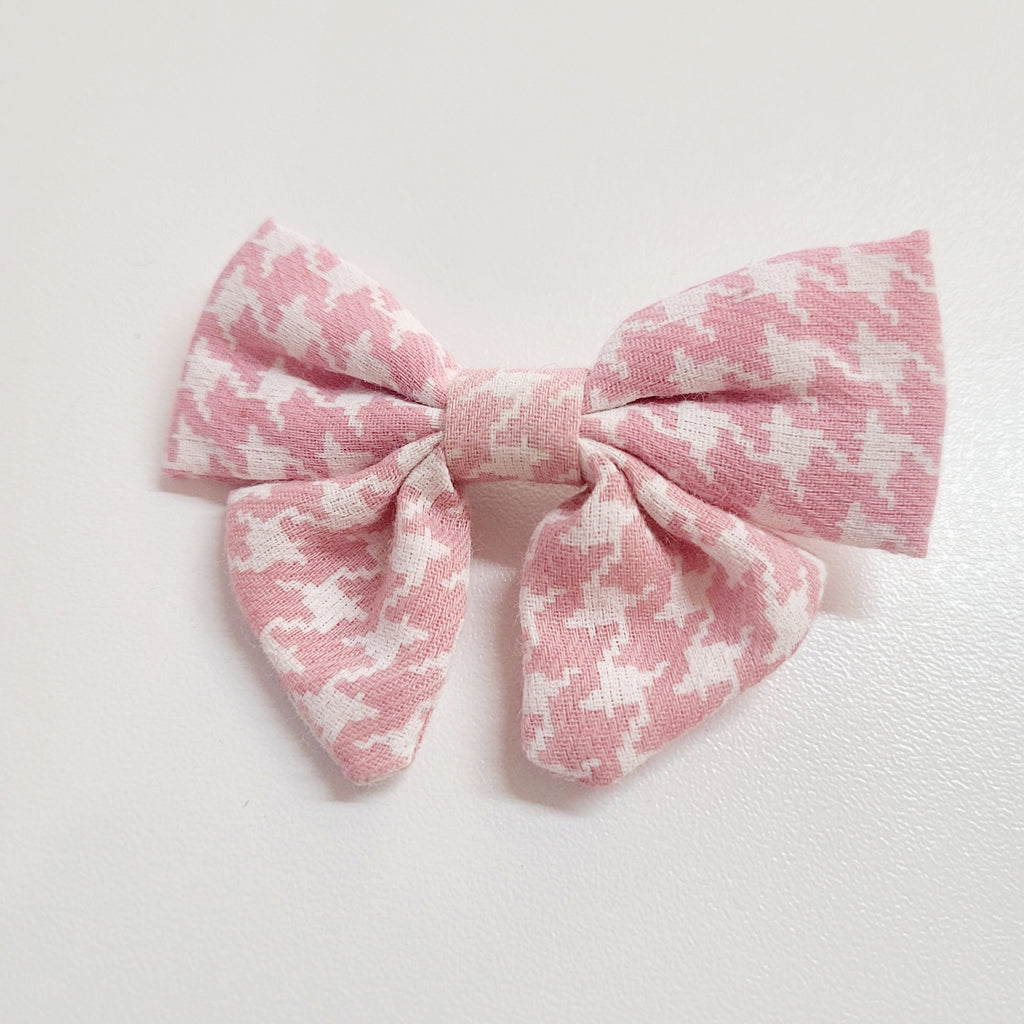 HOUNDSTOOTH BOW CLIP