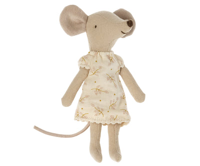 NIGHTGOWN FOR BIG SISTER MOUSE