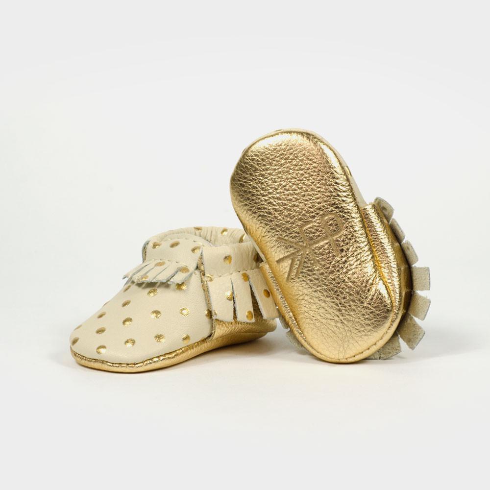 NEWBORN HEIRLOOM IN CREAM AND GOLD