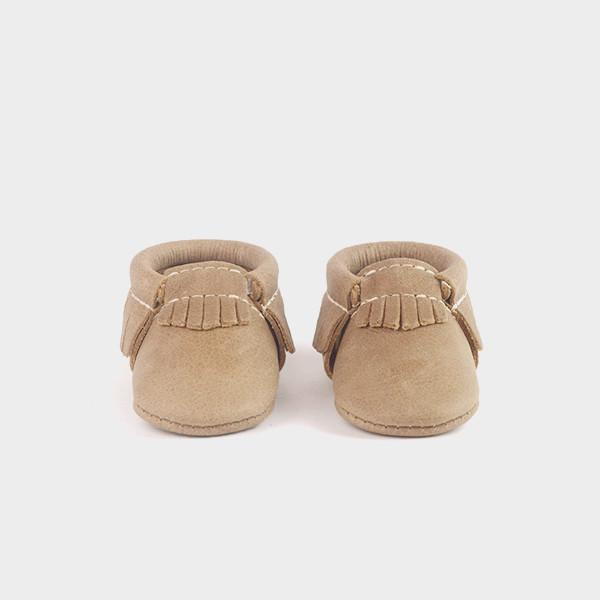 Newborn Weathered Brown