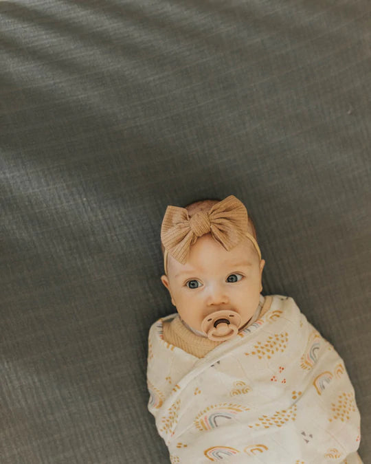 Deluxe Muslin Swaddle Blanket - Rainbows & Raindrops