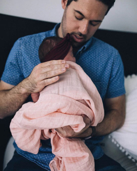 COTTON MUSLIN SWADDLE - ROSE PETAL