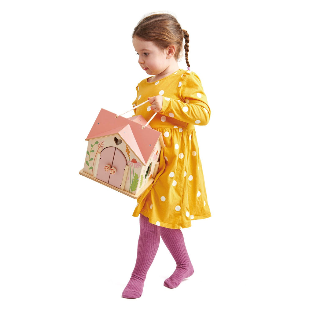 ROSEWOOD COTTAGE WOODEN TOY SET
