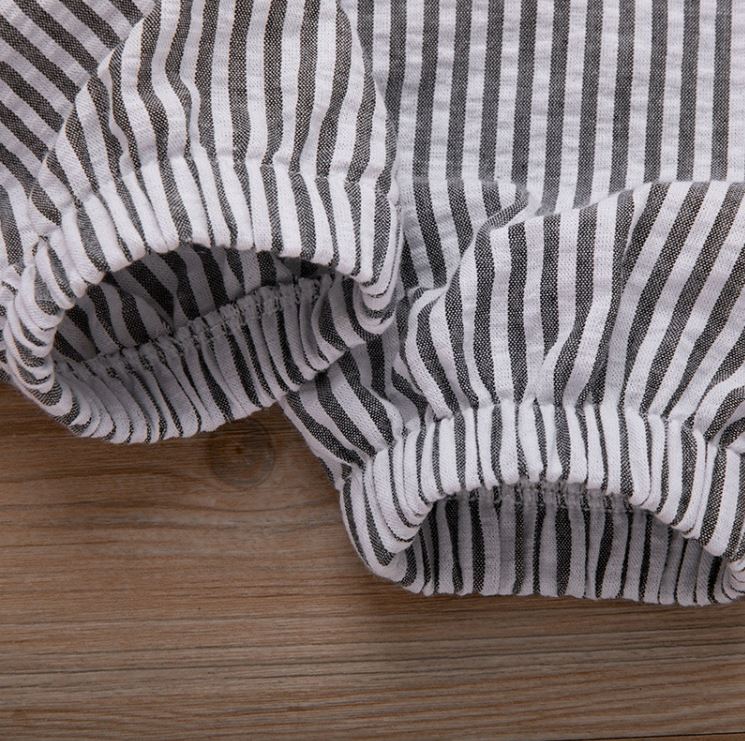 SYD SEERSUCKER ROMPER