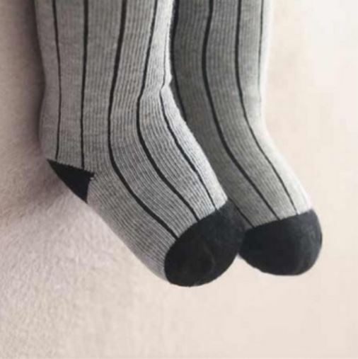 PINSTRIPE KNEE HIGH SOCKS