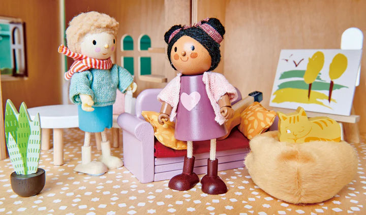 DOLLS HOUSES STUDY FURNITURE