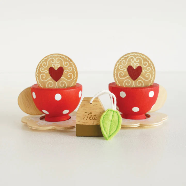 TEA SET & TRAY