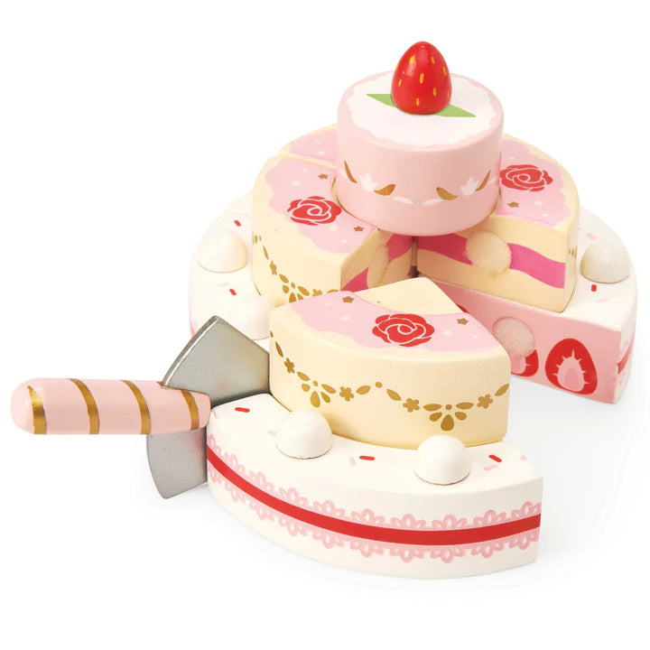 STRAWBERRY WEDDING CAKE