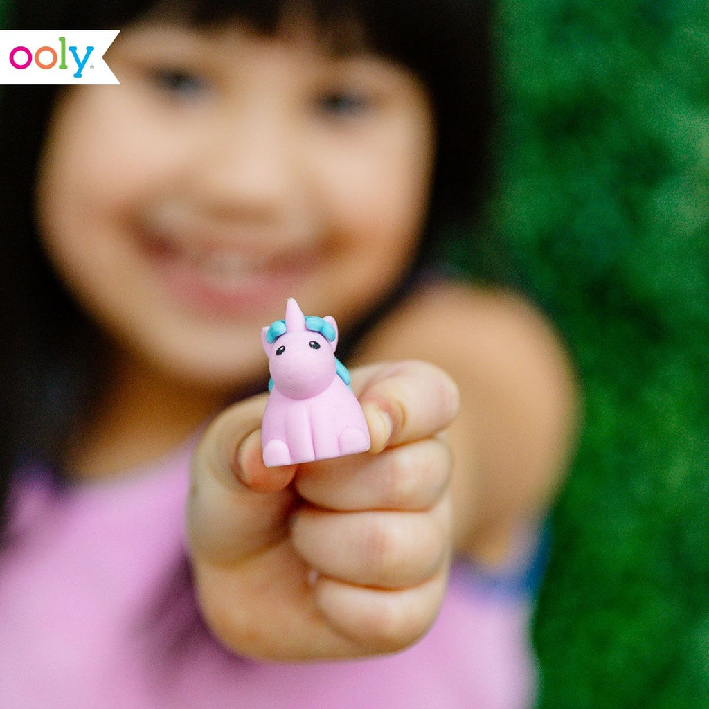 UNIQUE UNICORNS SCENTED ERASERS