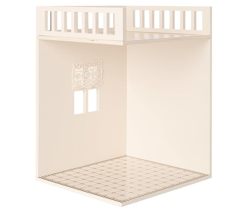 HOUSE OF MINIATURE BATHROOM