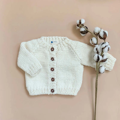 CLASSIC CARDIGAN - CREAM