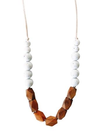 THE HARRISON TEETHING NECKLACE