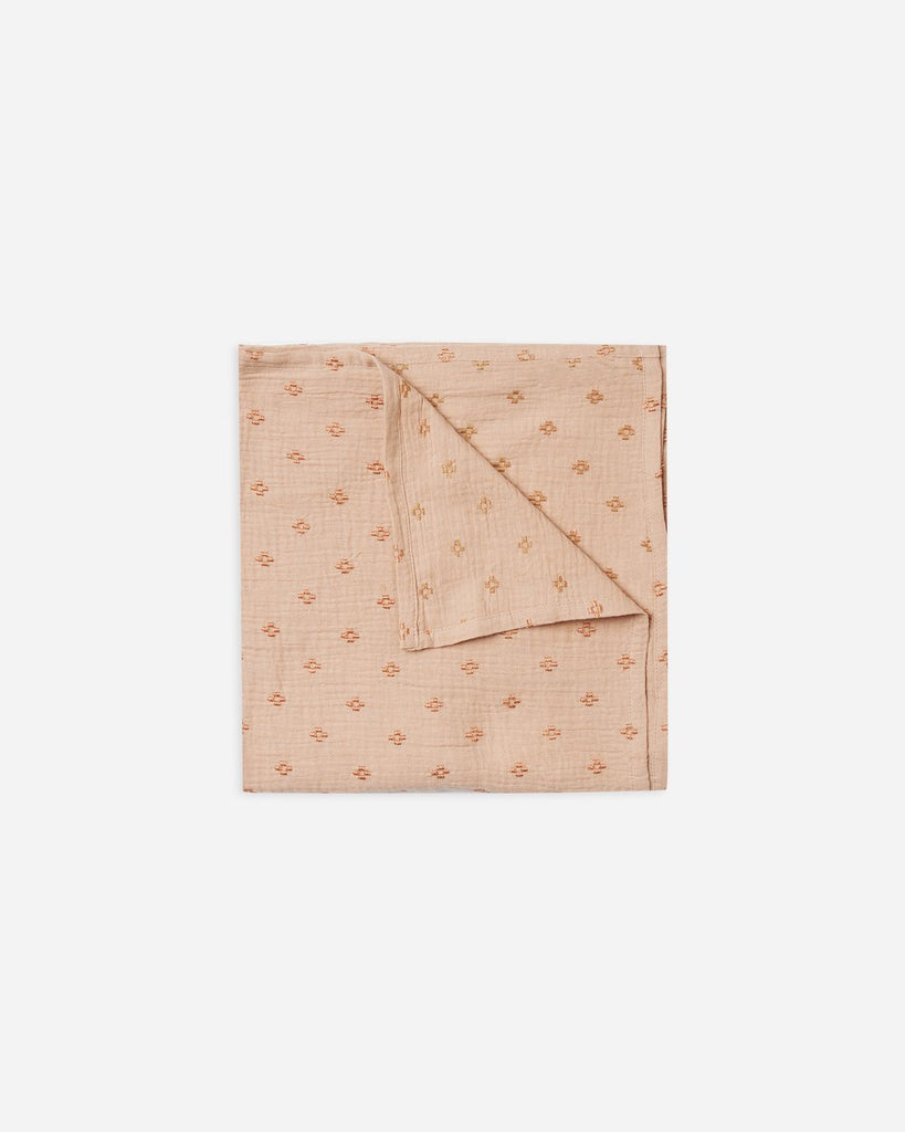 BLUSH SWADDLE